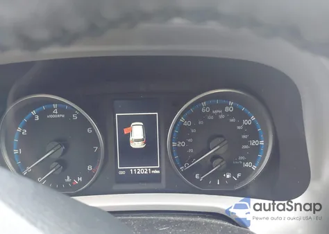 2018 Toyota Rav4 Xle z USA, uszkodzony, nr VIN 2T3WFREV0JW444820